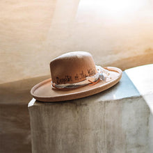 Load image into Gallery viewer, Daughter of the King